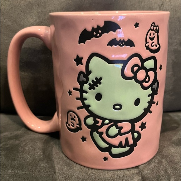Hello Kitty Frankenstein Halloween Ceramic Mug, New - Picture 1 of 4